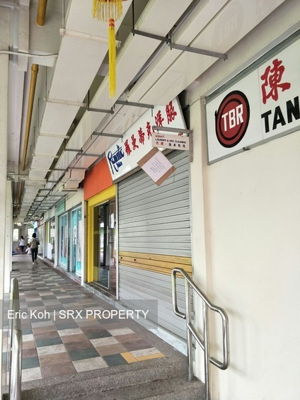 Mayflower Shopping & Food Centre (D20), HDB Shop House #189863272